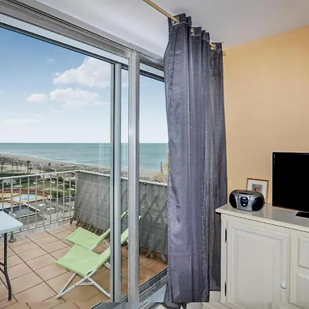 1 Bedroom Awesome In *