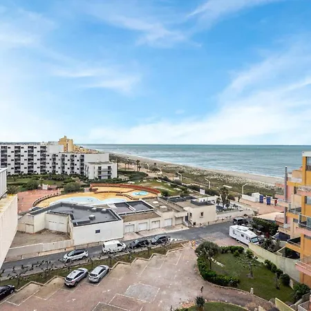 1 Bedroom Awesome In *