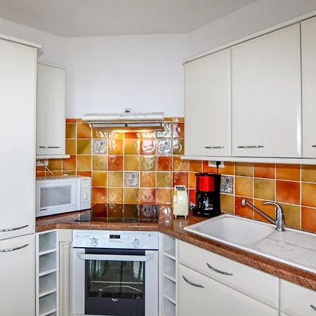 Apartment 1 Bedroom Pet Friendly In Le Barcares
